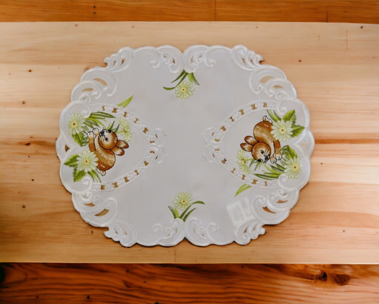 Serwetka wielkanocna na stół 35x45 cm króliczek(2).jpg