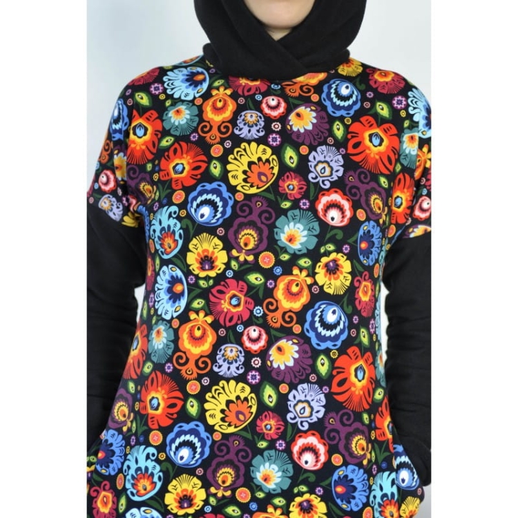 Sukienka_folk_lowicka_kapturem_lowickim