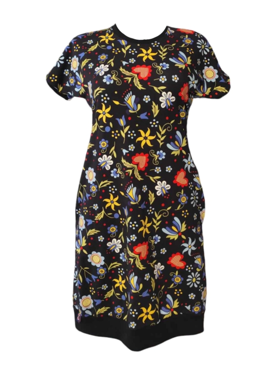 Sukienka folk kaszubska (czarna) krótki rękaw2.jpg