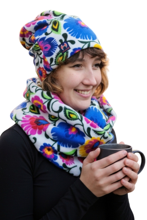 Komplet-polarowa-czapka-komin-folk-lowicki-bialy.jpg