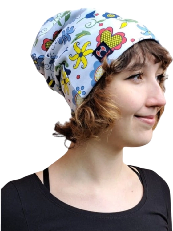 Czapka-folk-z-motywem-kaszubskim-dwustronna .jpg