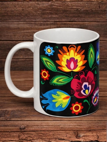 black-lowicz-folk-mug