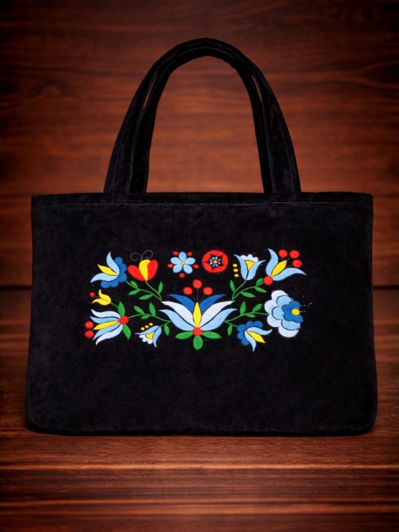 Torebka-haftowana-na-ramie-haft-kaszubski-wejherowski.jpg