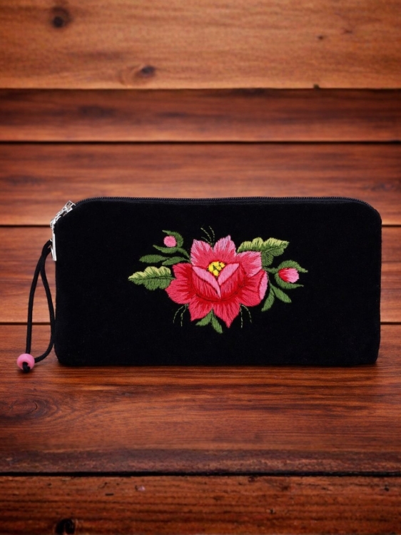 Etui-na-okulary-kosmetyczka-folk-haft-lowicki-rozowa-roza-zielone.jpg