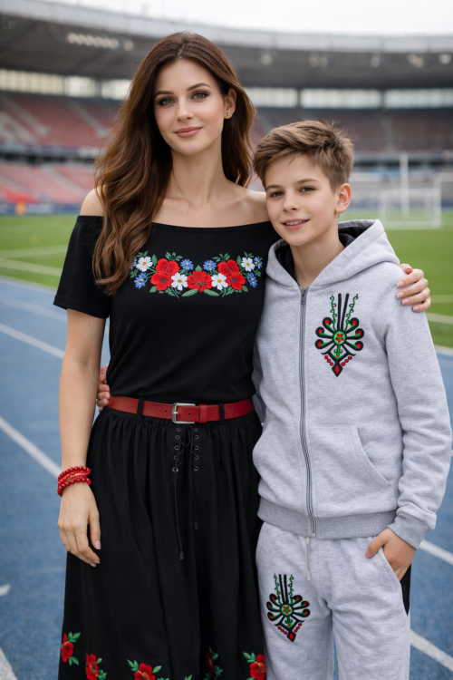 Haftowany-dres-chlopiecy-z-parzenica-goralska