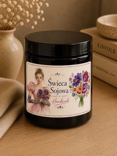 swieca-sojowa-lowicka-wycinanka-rozowa-suknia-folklor.jpg