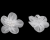 spinka-zabka-z-bialym-kwiatem-2-5-cm