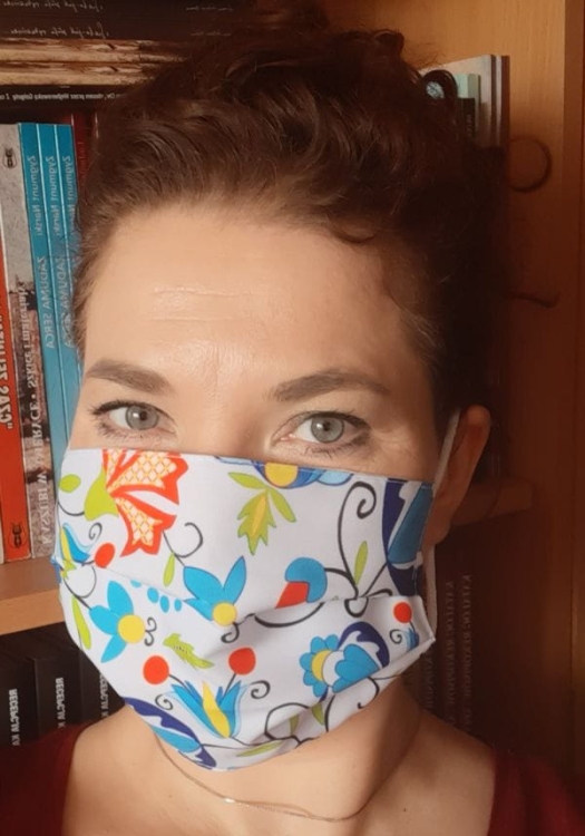 Maseczka kaszubska biała haft zukowski3.jpg