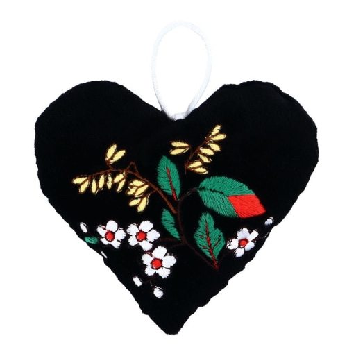 Igielnik_zawieszka_kociewski_czarny_serce