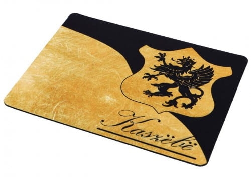 Podkladka-pod-mysz-z-flaga-kaszubska-i-gryfem.jpg
