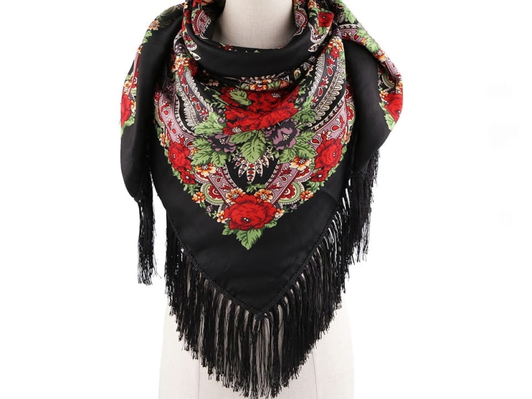 Chusta_goralska_ludowa_105_105_cm_czarna_folk_ludowa