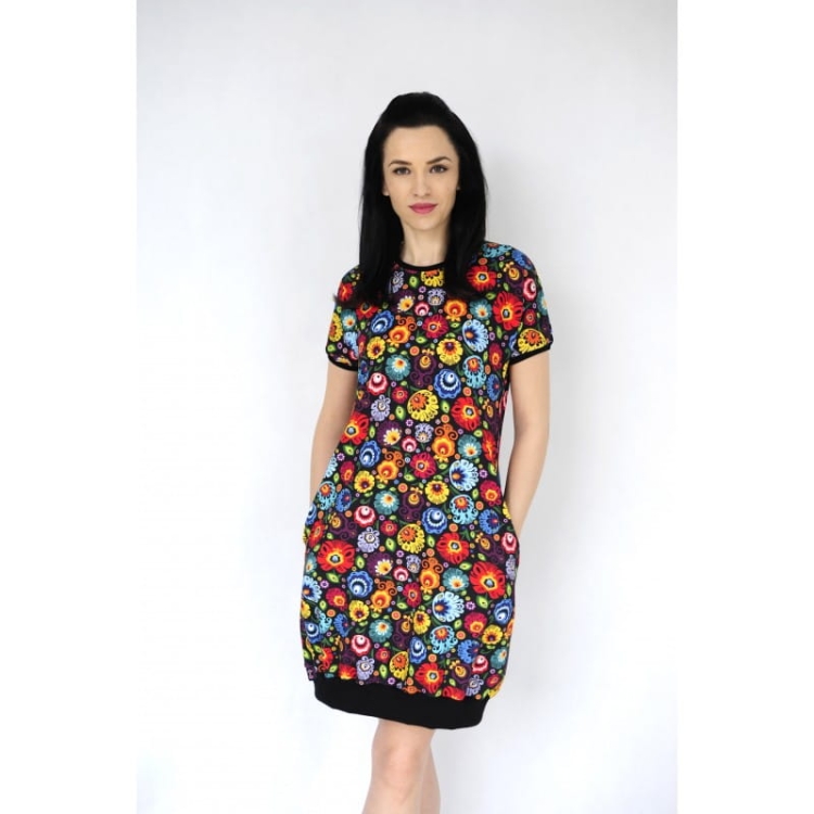 Sukienka_z_krotkim_rekawem_lowicka