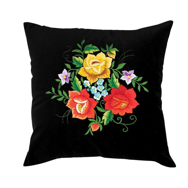Poduszka-z-haftem-łowickim-35x35-cm-róże-kolorowe-w-bukiecie.jpg