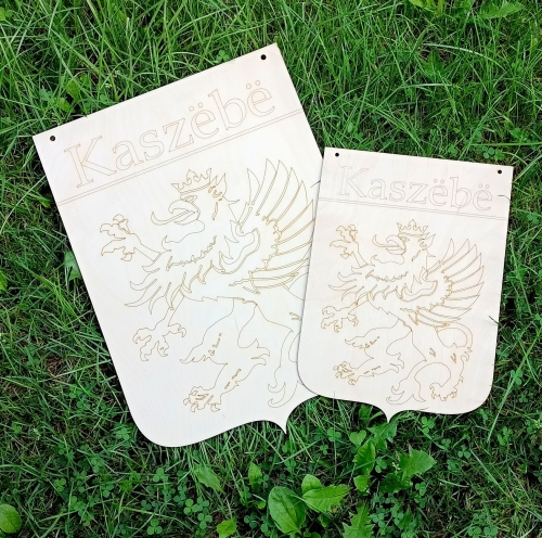 Herb drewniany gryf kaszubski1.jpg