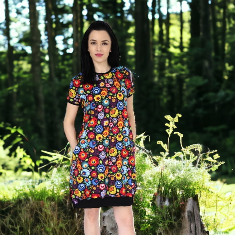 Sukienka_z_krotkim_rekawem_lowicka