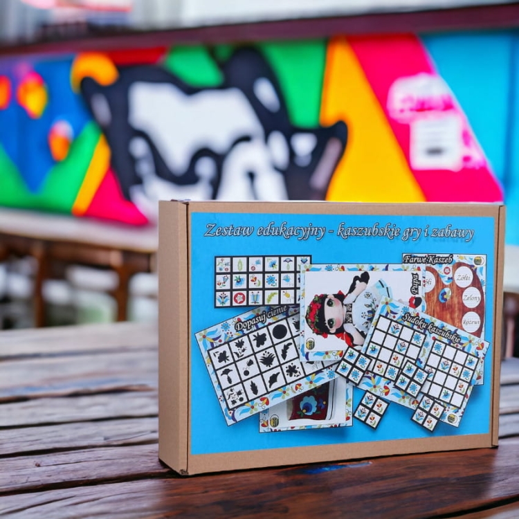 Zestaw-edukacyjny---kaszubskie-gry-i-zabawy(2).jpg